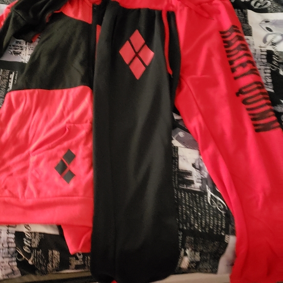 Harley quinn - Picture 2 of 3